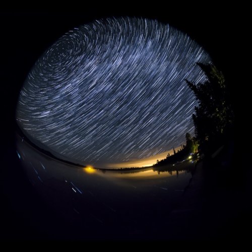 Tips for photographing star trails at night