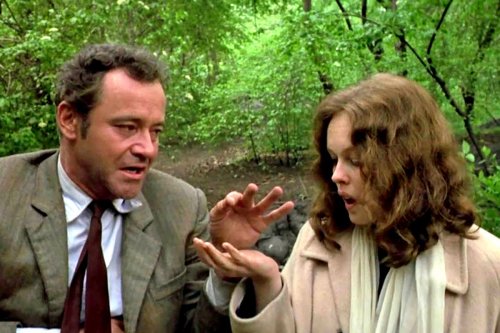 Jack Lemon goes full Karen in The Out of Towner’s 1970