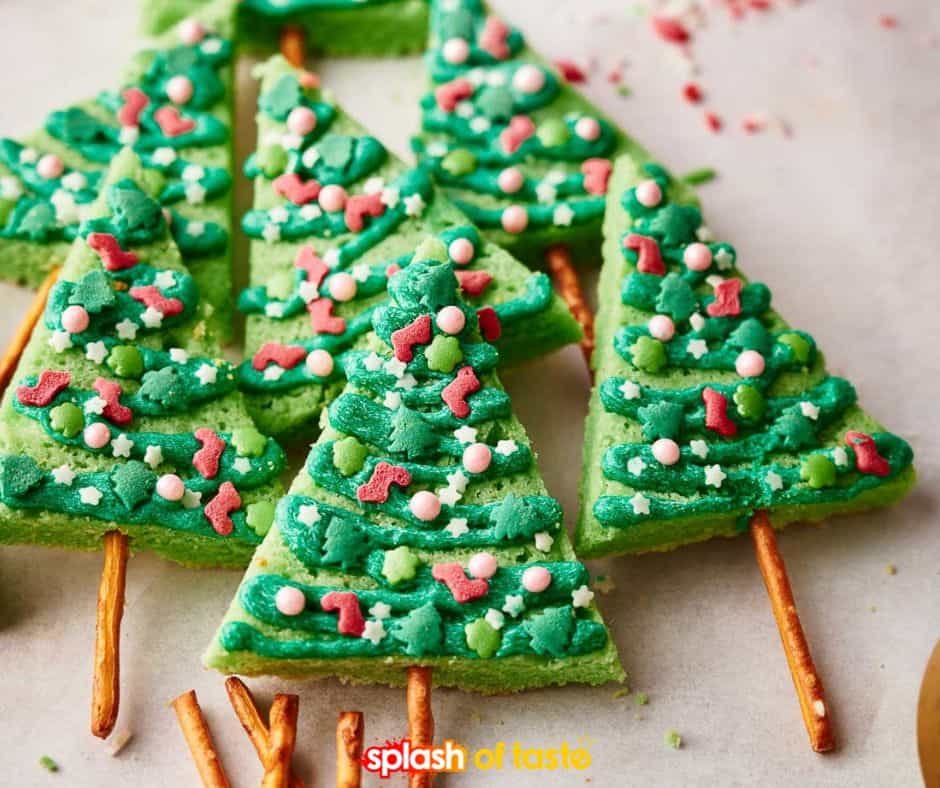 The Cutest Christmas Treats: Sugar Cookie Christmas Trees!