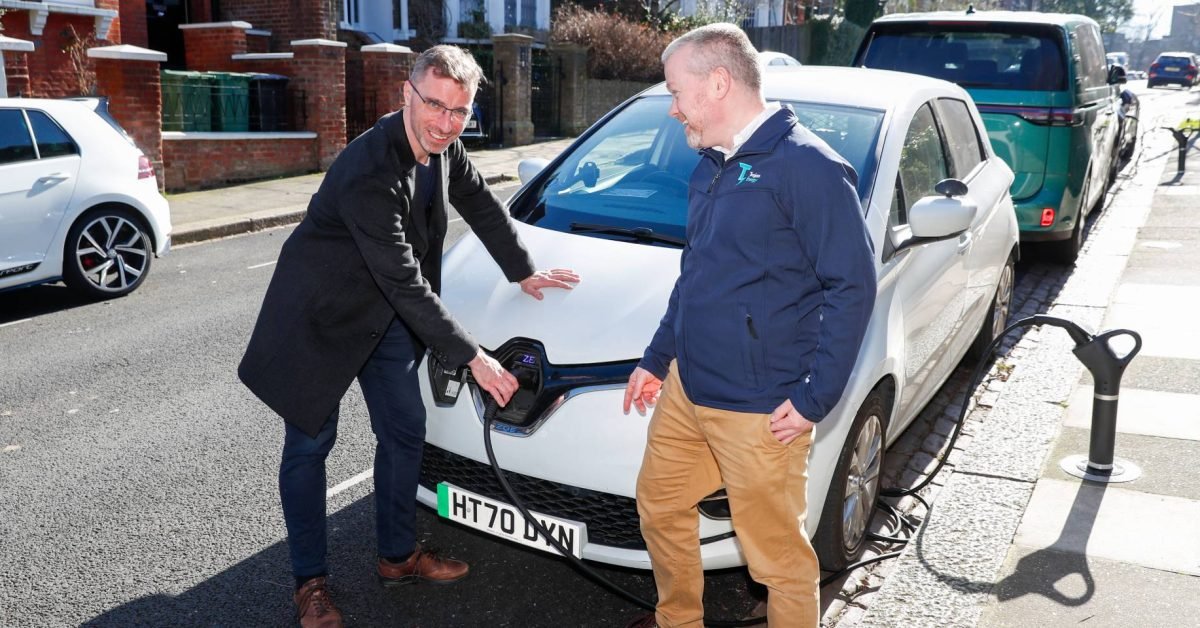 London is getting 570 'flat and flush' sidewalk EV chargers