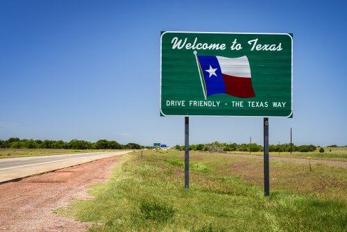 Passive-aggressive signage fits Texas perfectly