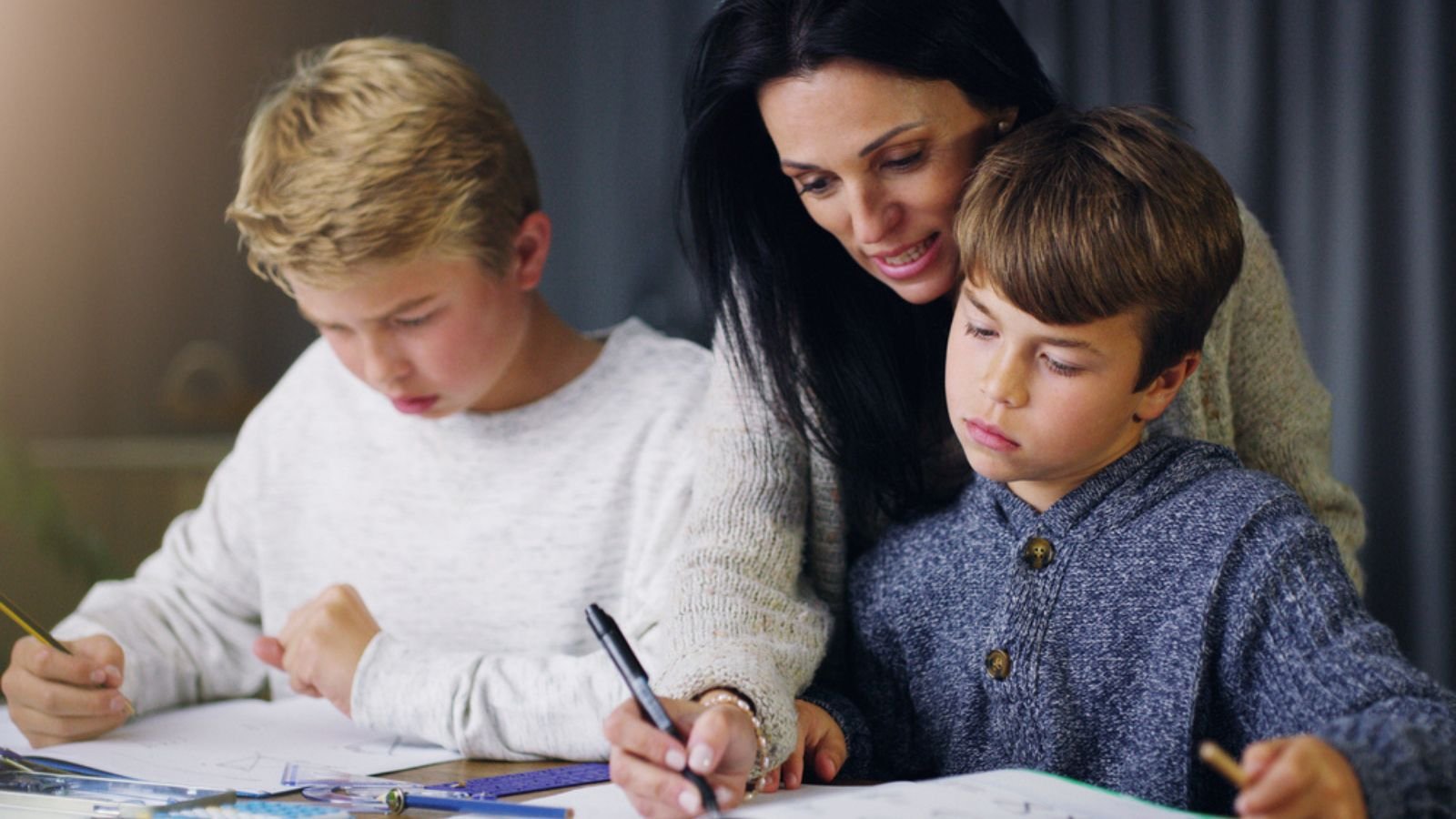 15 Key Money Lessons for Kids to Know Before Moving Out