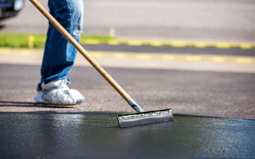 Helpful Solutions to the Most Common Driveway Repair Needs
