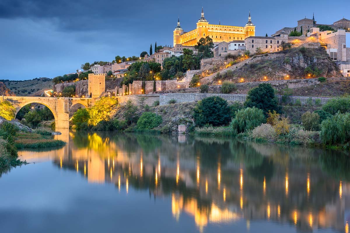 42 Beautiful Spain Famous Landmarks You Don’t Want to Miss