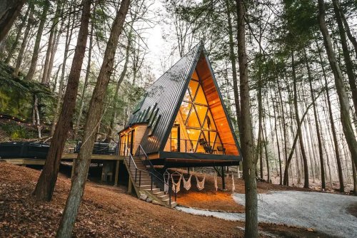 Une maison A Frame pour des vacances en forêt