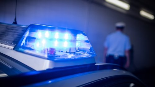 Hagen: Drei Jahre alter Multivan vom Straßenrand gestohlen