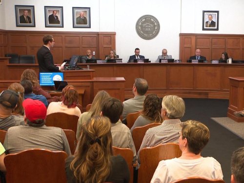 Holly Springs leaders approve rezoning for new neighborhood despite parent opposition