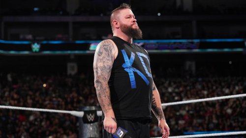 Kevin Owens Shares Image Of Unreleased WWE WrestleMania Shirt Designed Before Injury