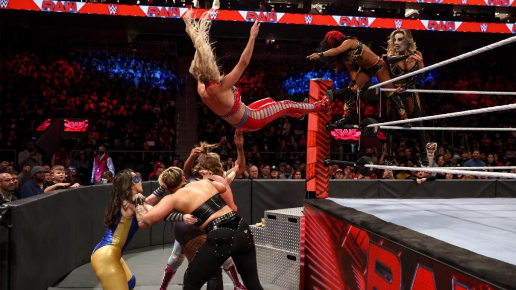 WWE - cover