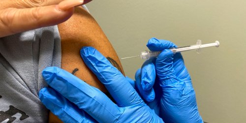 Opinion | You Likely Don’t Need a Fourth Covid Shot