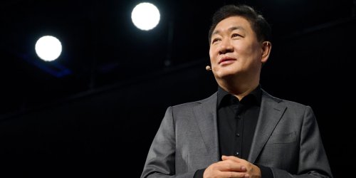 Samsung Electronics Co-CEO Dies, Worsening Tech Giant’s ‘Crisis’ Moment