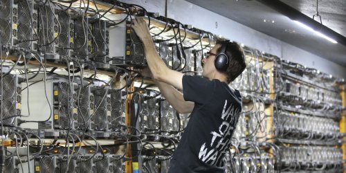 Bitcoin Mining Noise Drives Neighbors Nuts—a Giant Dentist Drill That Won’t Stop