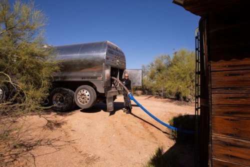 Arizona's Dry Future Begins as Colorado River Shrinks