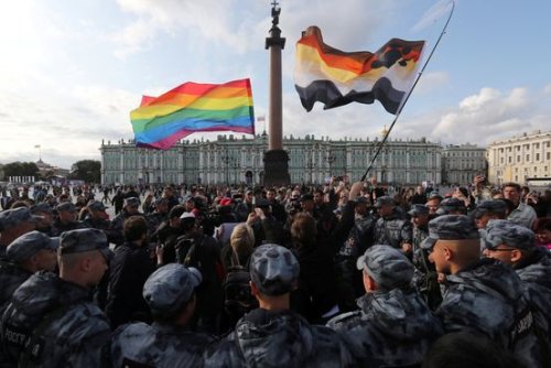 Russian Parliament Expands Ban on Promotion of LGBT Issues