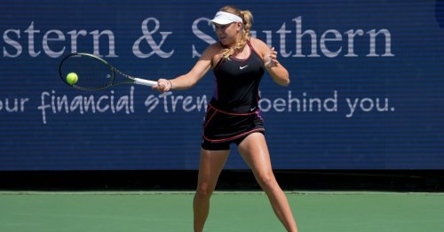 Anisimova ousts Kasatkina in Cincinnati opener