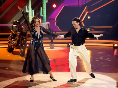 Ex-"Let's Dance"-Star im Liebesglück – sie schwärmt von ihrem neuen Freund