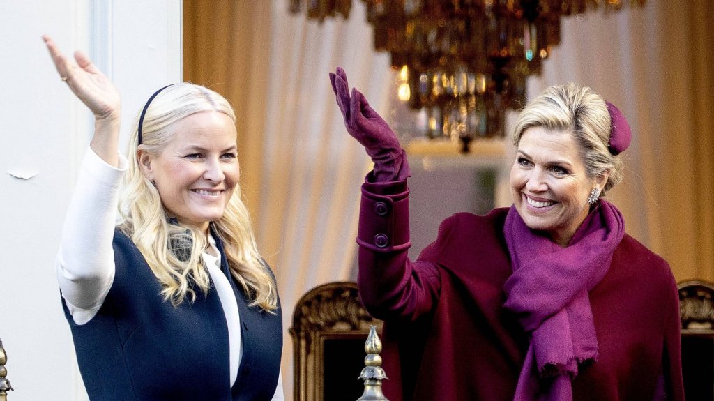 Royals: News aus den Königshäusern - cover