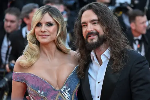 Heidi Klum kuschelt mit einem anderen Mann