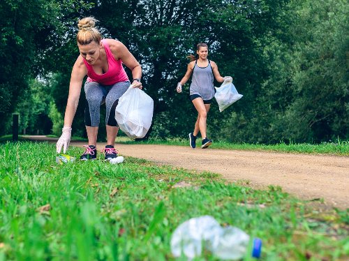 Plogging: Der Fitness-Trend aus Schweden | Wunderweib