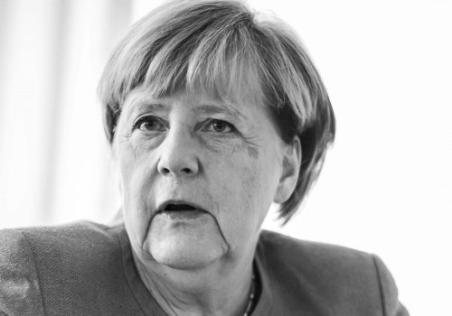 Angela Merkel: Unfassbar, was ihr Mann jetzt von ihr verlangt!