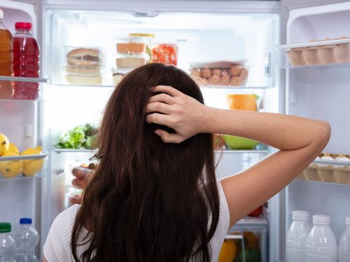 Den Kühlschrank richtig einräumen: Darauf solltest du achten!