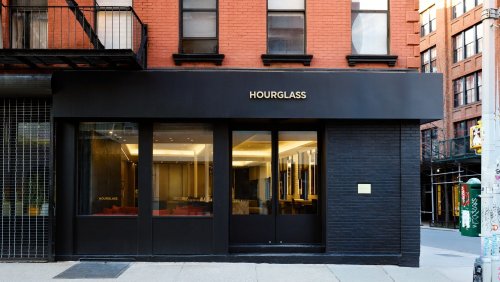EXCLUSIVE: Hourglass Bets on Brick-and-mortar With Global Flagship