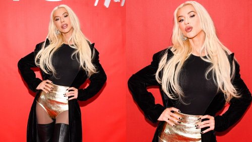 Christina Aguilera Gives Holiday Glam an Edge in H&M Metallic HotPants and Thigh-high Boots at the Brand’s Time Square Flagship Reopening