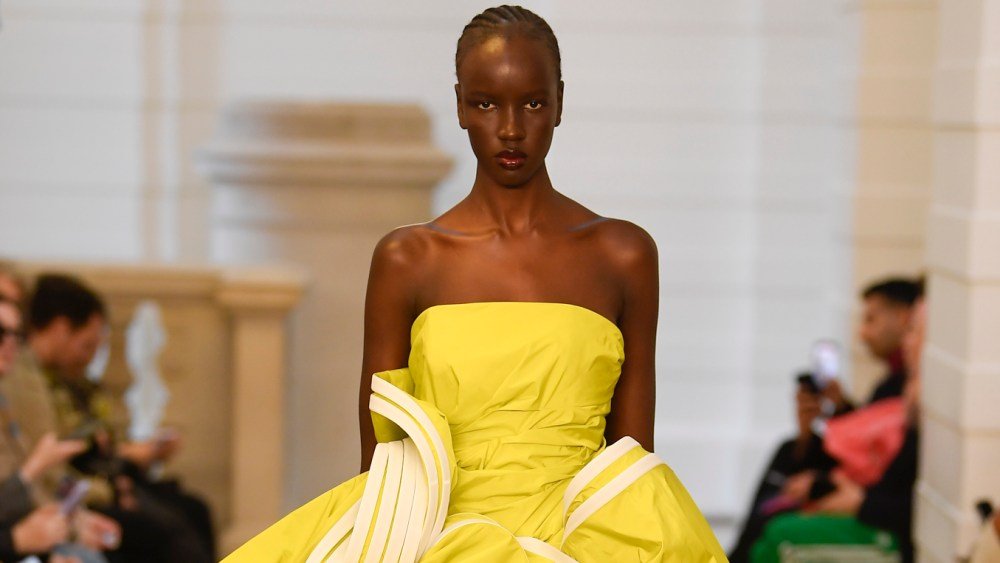 Roksanda Fall 2024 Ready-to-Wear: Color Me Beautiful
