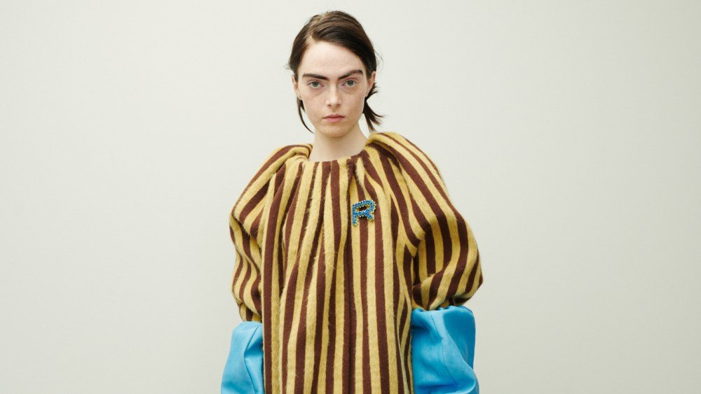 Rochas Fall 2024 Ready-to-Wear: Between the Bar and the Boudoir