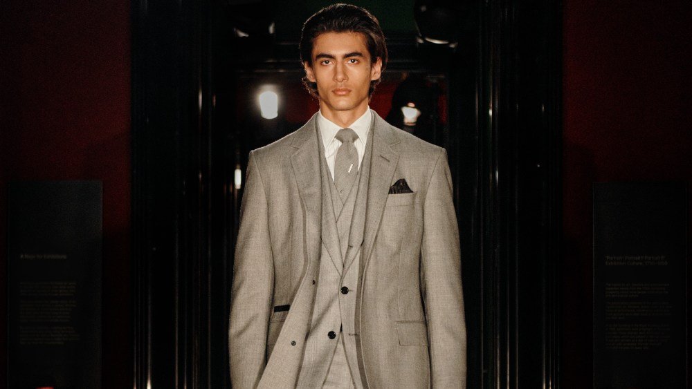 Dunhill Fall 2024 Ready-to-Wear: A Debut That’s the Talk of the Town