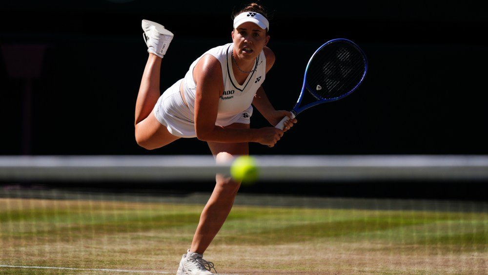 Linda Nosková Wins Wimbledon Women’s Final in This Unexpected Brand