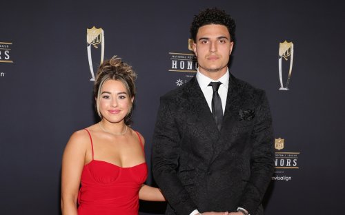 NFL Honors Red Carpet 2023 Fetes Kelly Clarkson, Tiffany Haddish, Joe ...