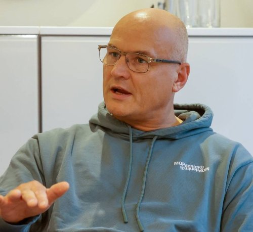 Neuer Hauptgesellschafter und Geschäftsführer im Interview: Peer Schopp im Interview: „Die Krefeld Pinguine sind nicht mein Spielzeug“