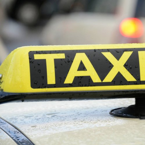 Taxi-Tarife: Taxifahren wird in Krefeld ab Juli deutlich teurer