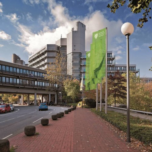 Amerikanische Wissenschaftler und Studenten unter Druck : Bergische Uni Wuppertal ist offen für Bewerbungen aus den USA
