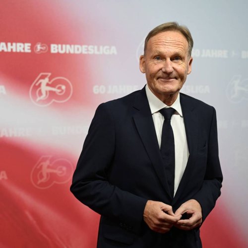 Bundesliga: „Killt spontane Emotionen“: Watzke für Reformen des VAR