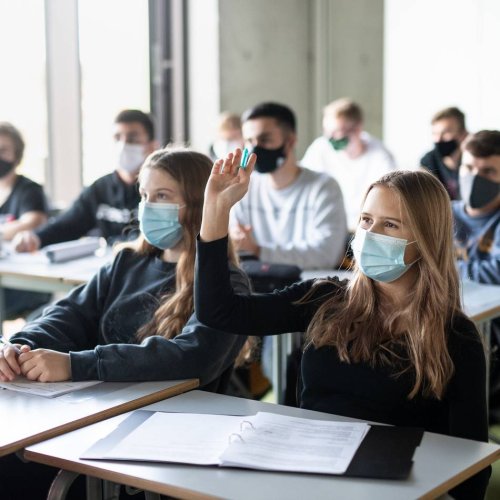 Corona-Pandemie: 372 Corona-Fälle an Schulen seit Maskenpflicht-Ende