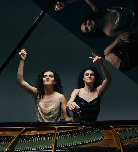 Kultur: Die Pianistinnen Danae und Kiveli Dörken haben ihr erstes Klavierduo-Album produziert: „Apollo & Dionysus“