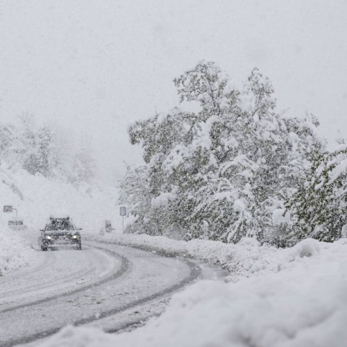 Wetter-Kapriolen: Nach Schnee-Chaos normalisiert sich Lage in der Schweiz