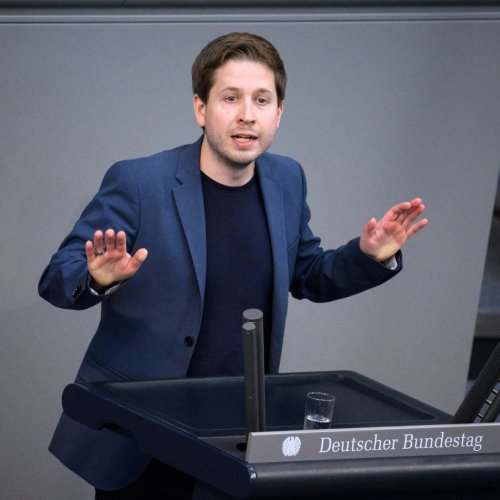 SPD-Generalsekretär: Kühnert verteidigt Scholz: „Nicht der lauteste Maxe sein“