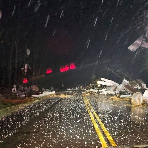 Unwetter: 16 Tote bei Stürmen und Tornados in den USA - neue Warnung