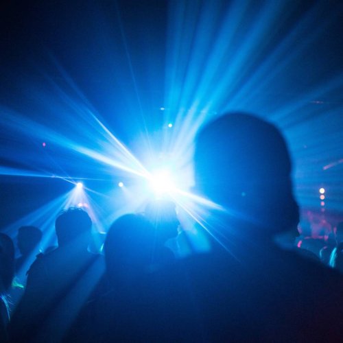 Corona-Liveblog: Clubs und Diskotheken in NRW sollen ab 4. März öffnen können - unter einer Bedingung