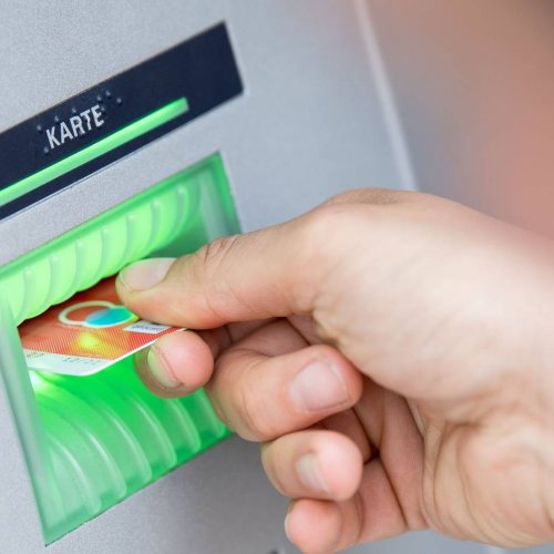 Wenn die Kosten steigen: Bankgebühren zu hoch? So gelingt der Kontowechsel