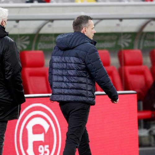 Nach 0:1-Pleite gegen Nürnberg: Fortuna Düsseldorf: Trainer Preußer vor dem Aus? Das sagt Allofs