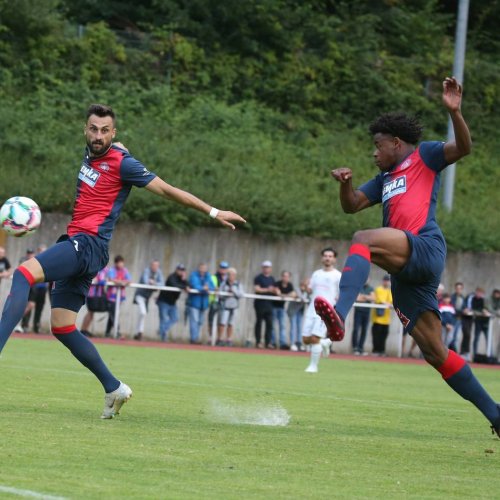 Fußball: Wuppertaler SV gewinnt Test in Schwelm mit 8:1