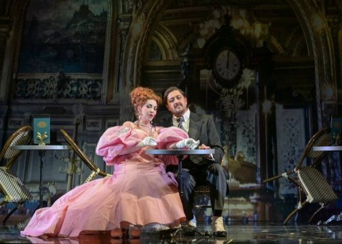 Eindrucksvolle Sänger, überladene Regie: Die Oper Hérodiade“ feiert in Düsseldorf Premiere: Liebesdrama mit Pomp und Prunk