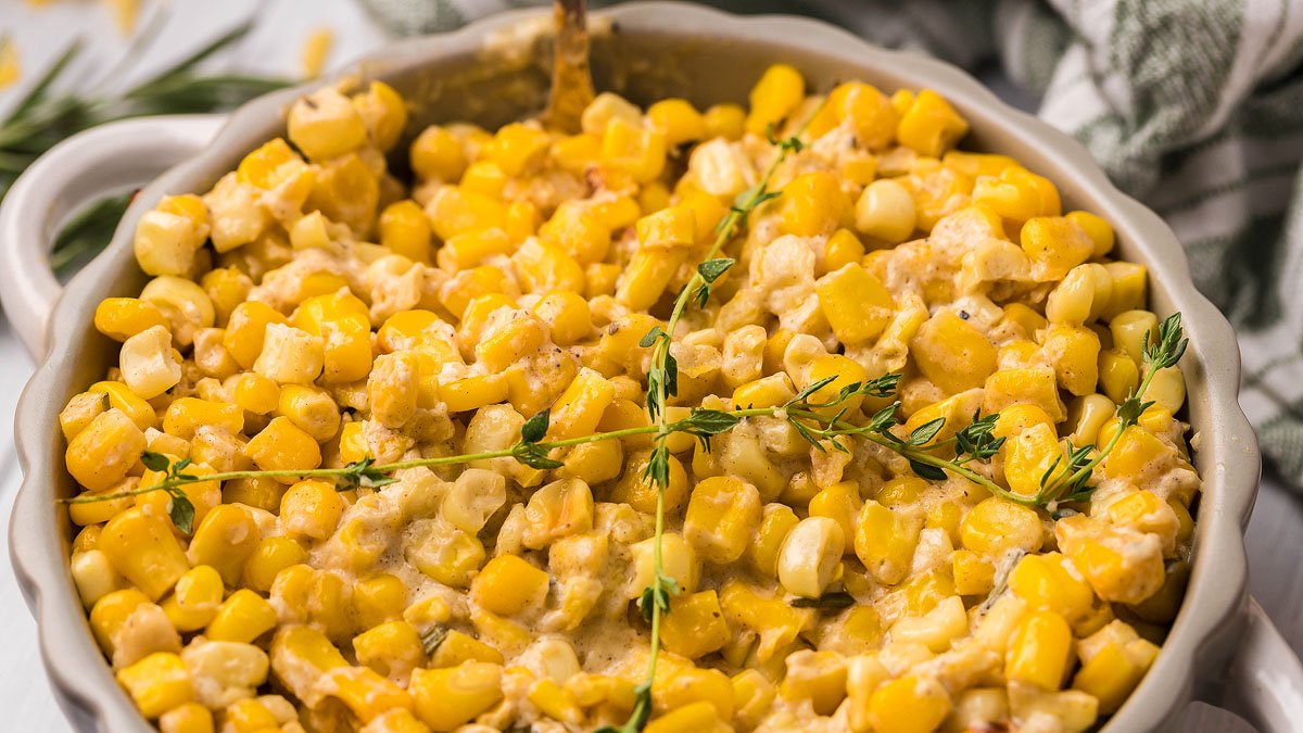 One Pot Gouda and Cream Cheese Corn