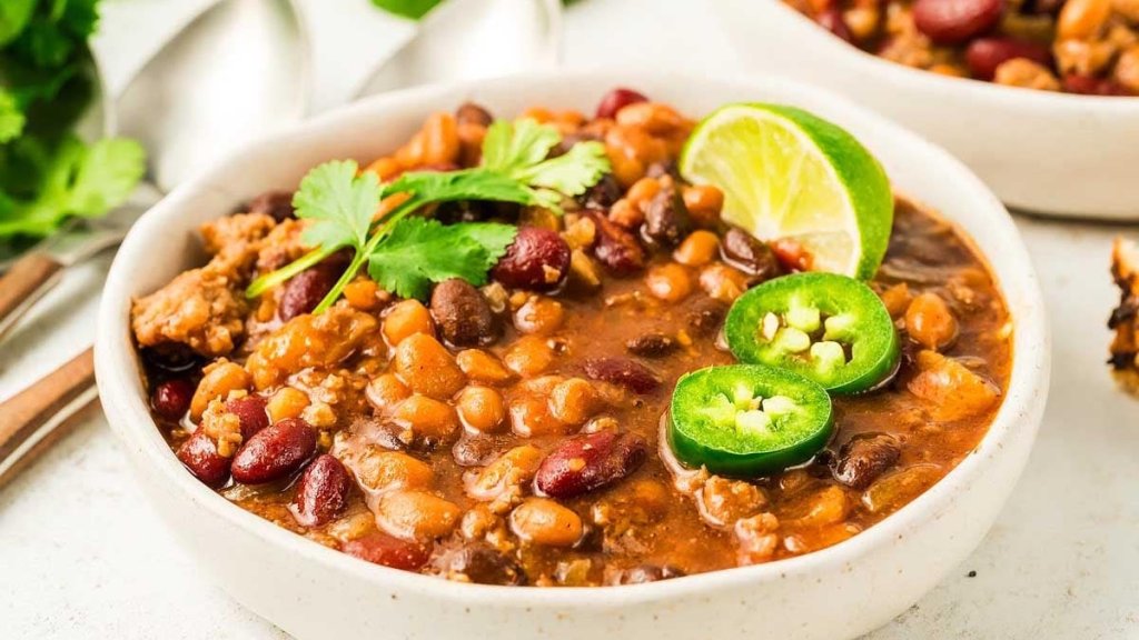 DELISH SLOW COOKER, INSTANT POT AND AIR FRYER RECIPES - cover