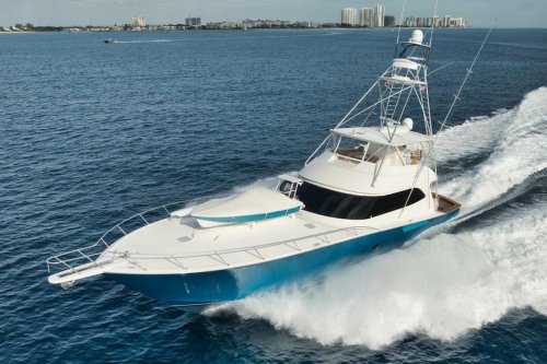 For Sale: 2010 Viking Yachts 82 Convertible