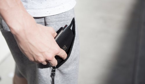 The Minimalist Wallet that Holds Everything